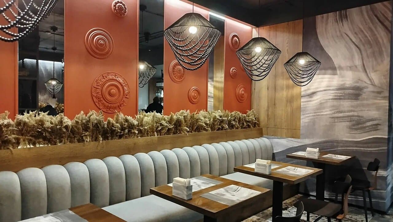 Mova Restobar