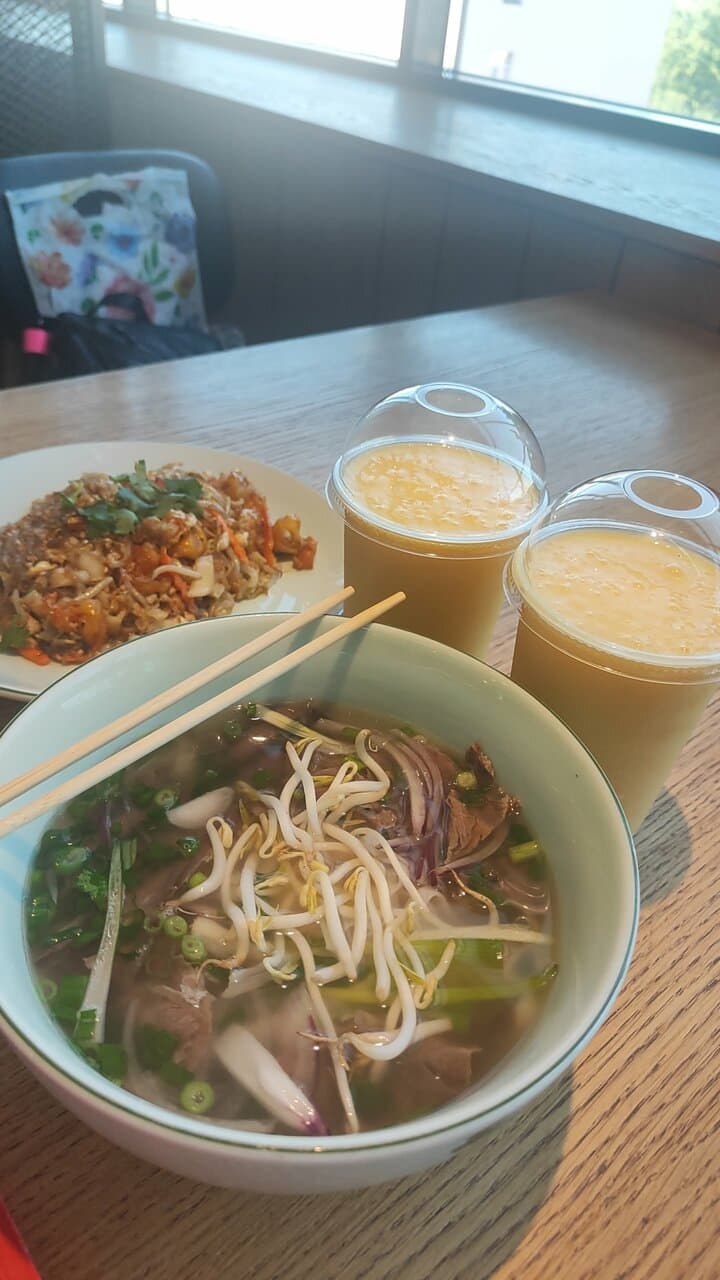 Sen Hanoi